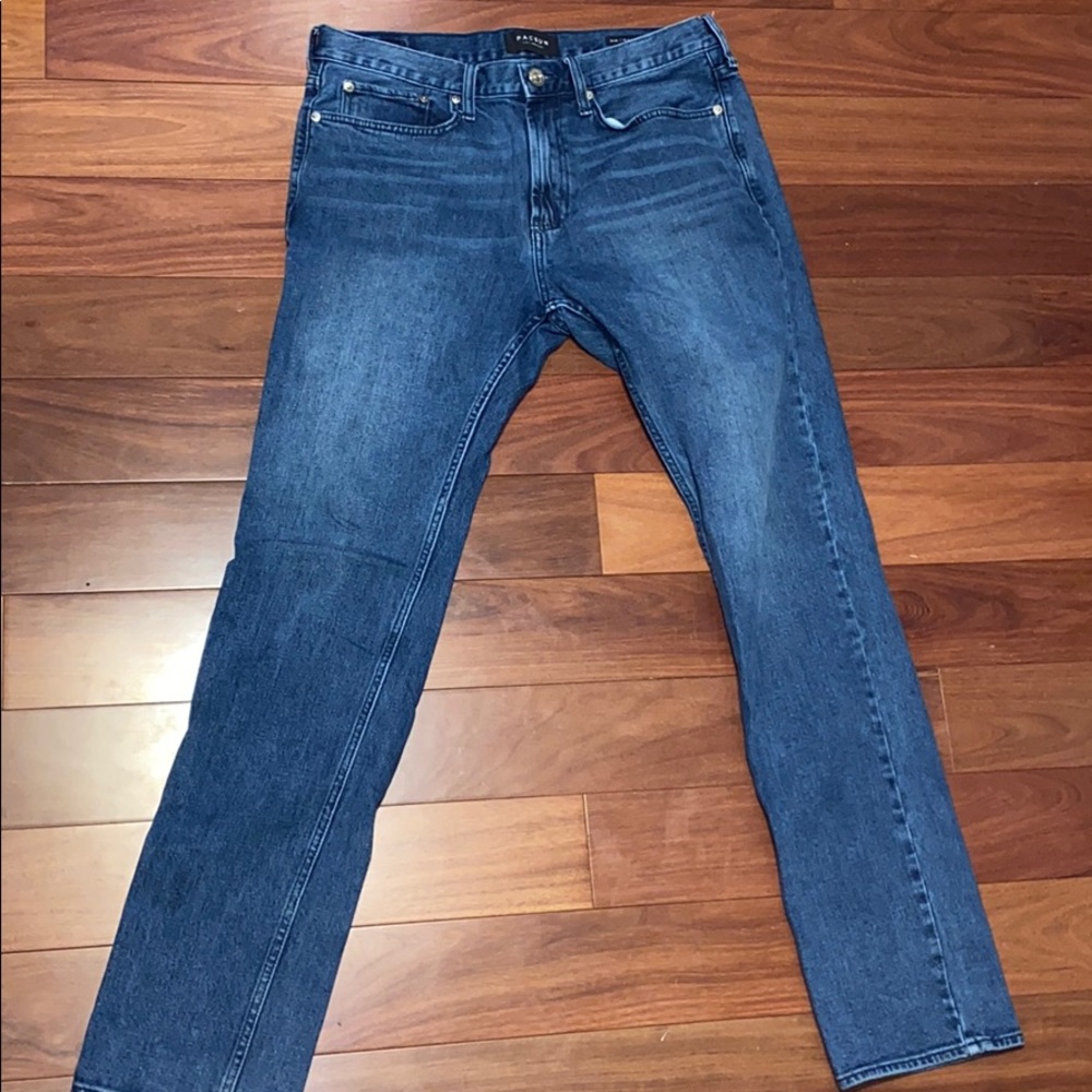 Bullhead denim men’s blue jeans (NEVER WORN)